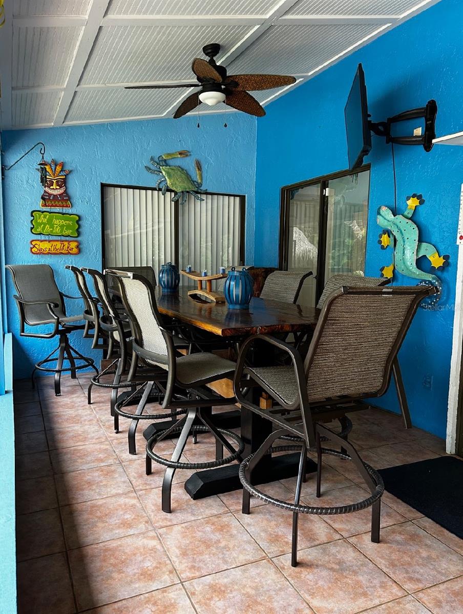 Image 18 of 25 For 356 Haverlake Circle