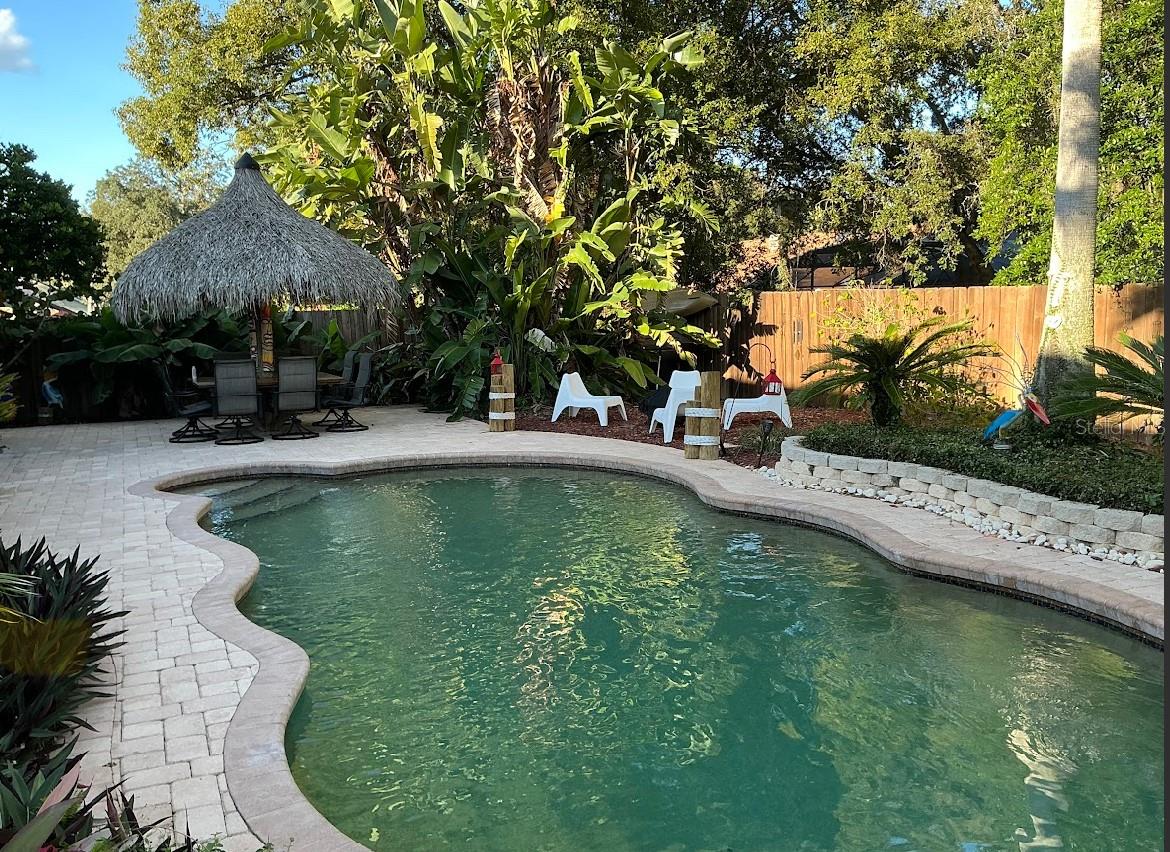 Image 21 of 25 For 356 Haverlake Circle