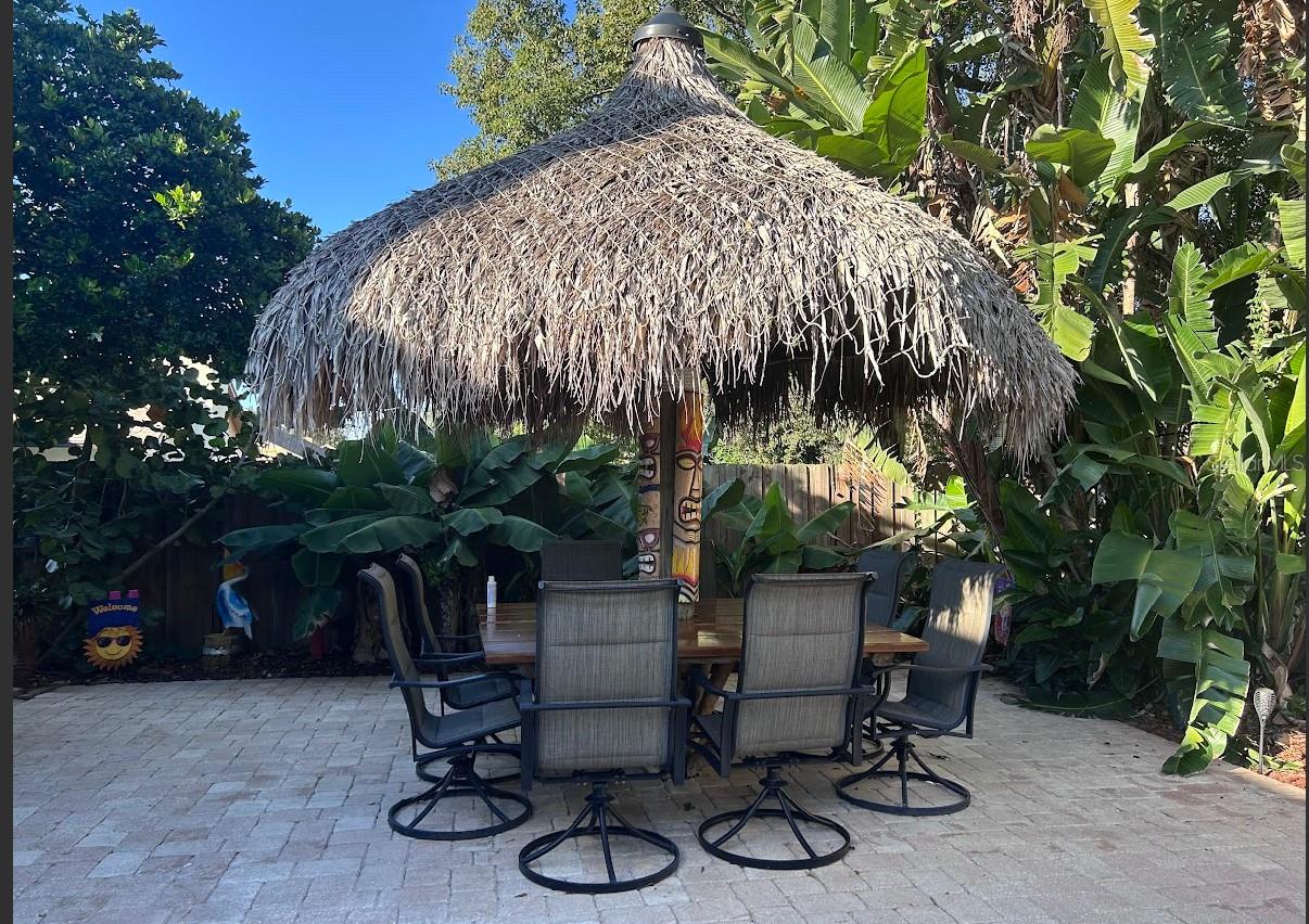 Image 22 of 25 For 356 Haverlake Circle