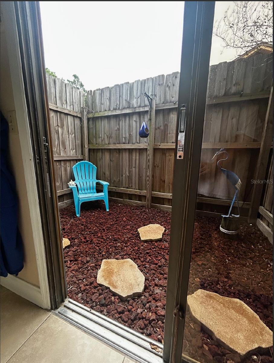 Image 9 of 25 For 356 Haverlake Circle