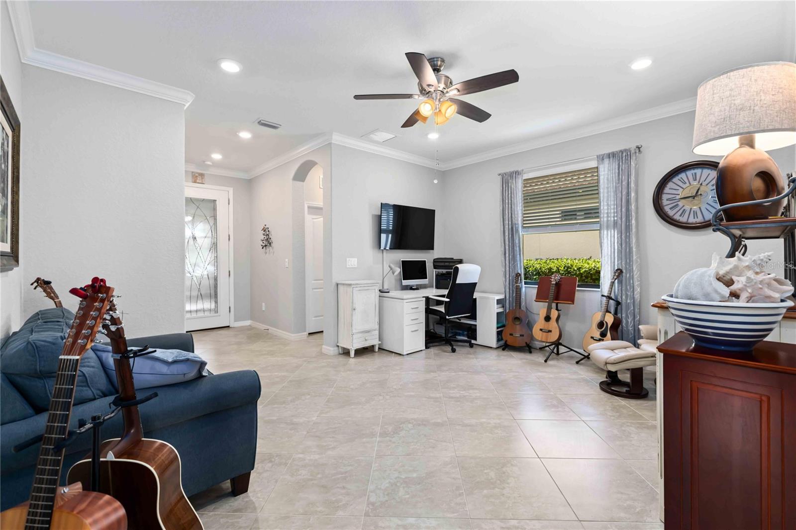 Image 8 of 29 For 10088 Cozy Grove Drive