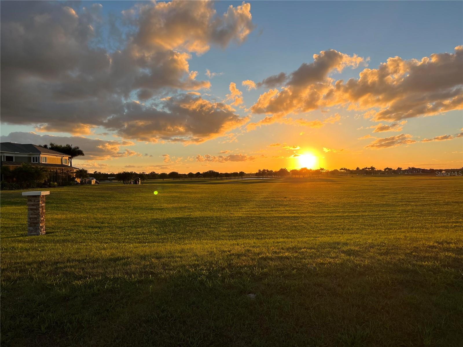 Image 3 of 4 For 2820 Stoneybrook Way