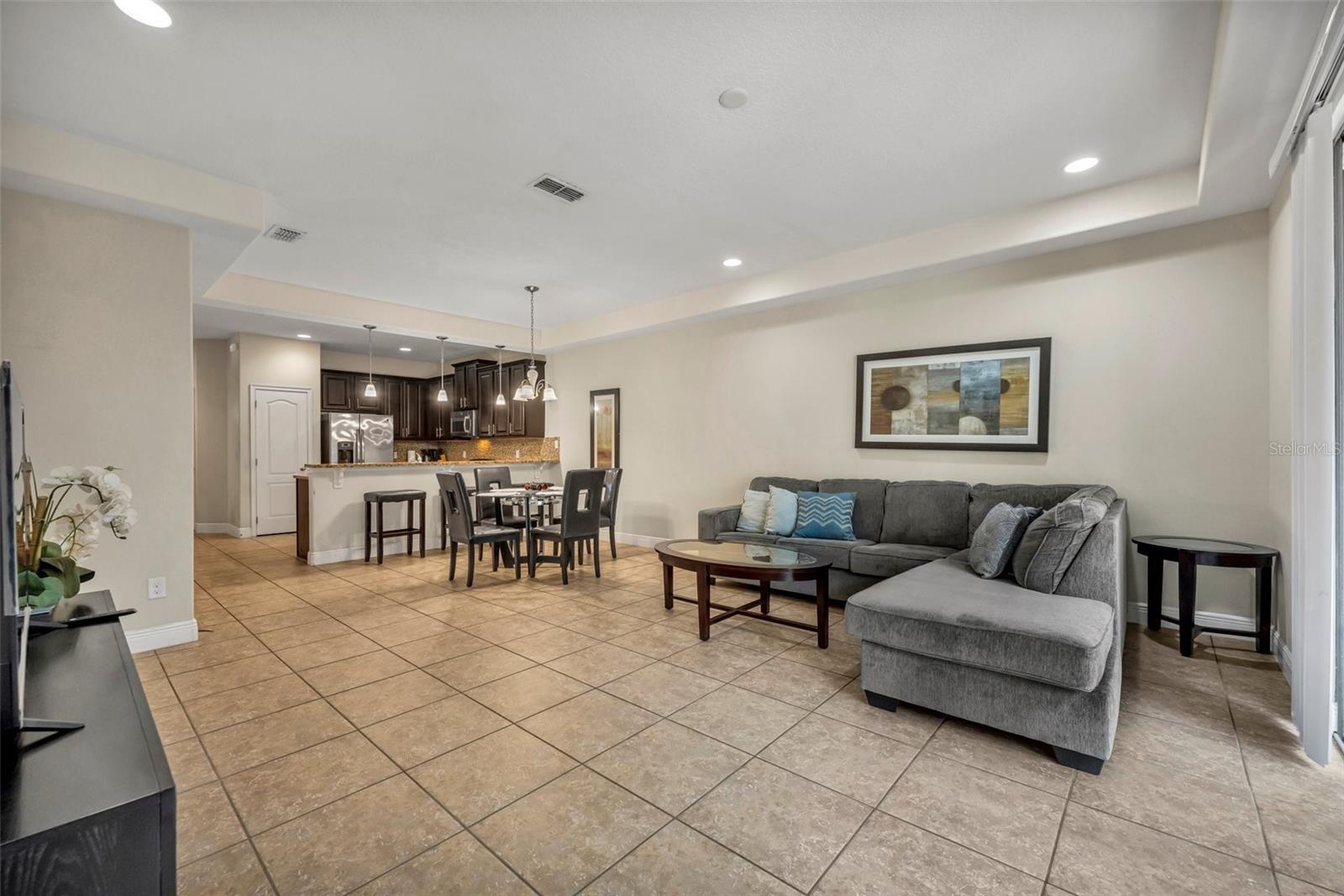 Image 12 of 46 For 8177 Roseville Boulevard