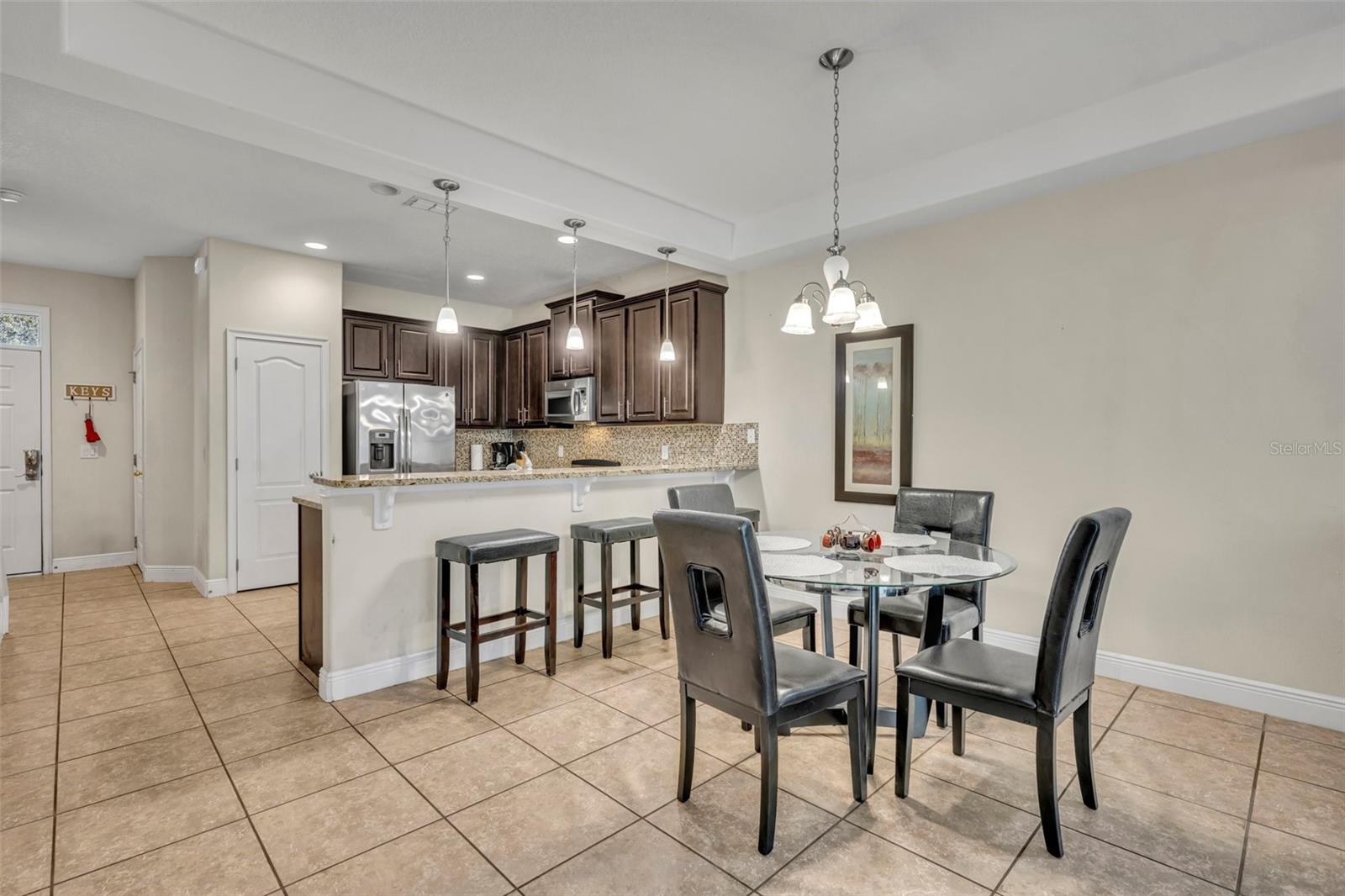 Image 15 of 46 For 8177 Roseville Boulevard