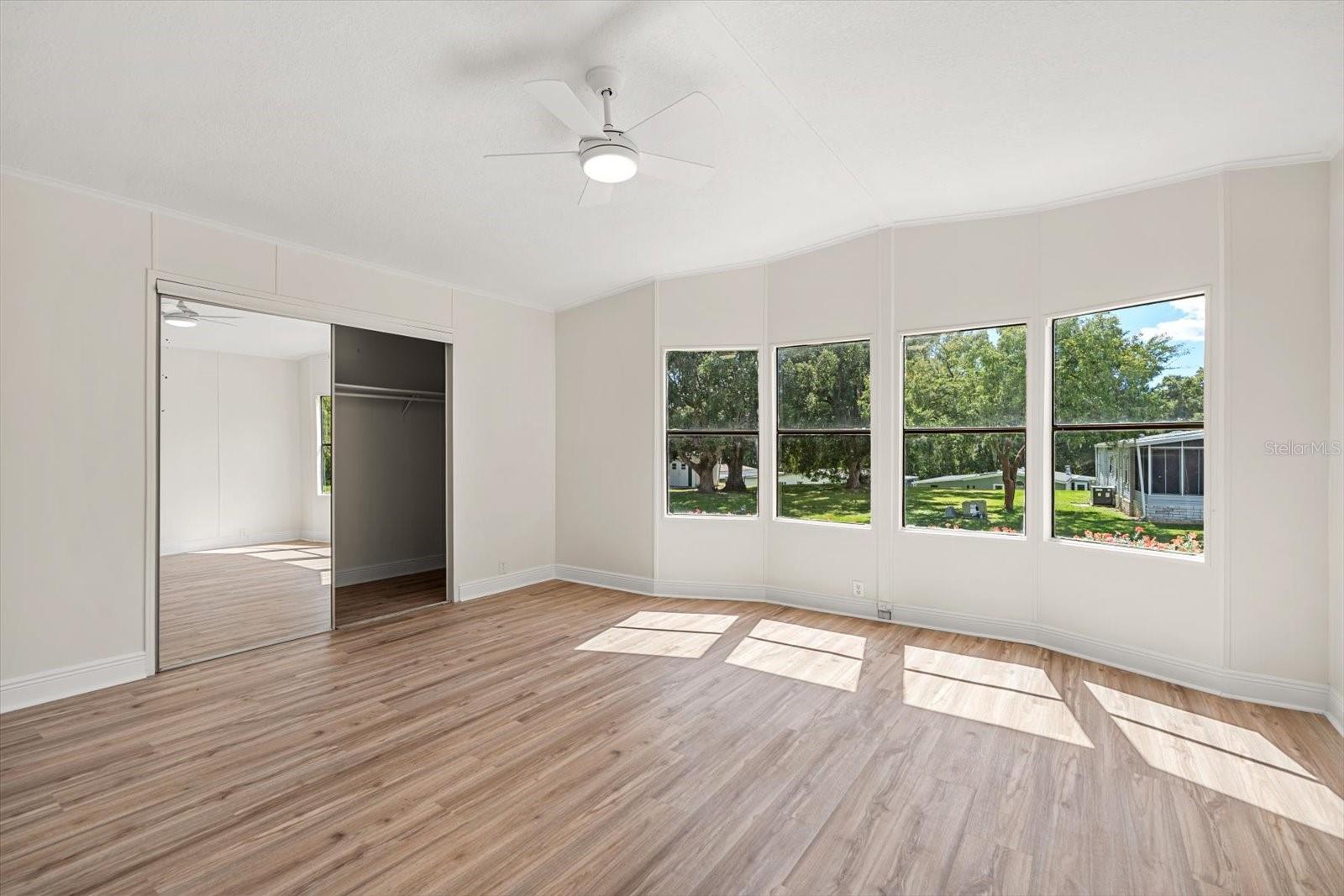 Image 11 of 43 For 4039 Citrus Circle 200