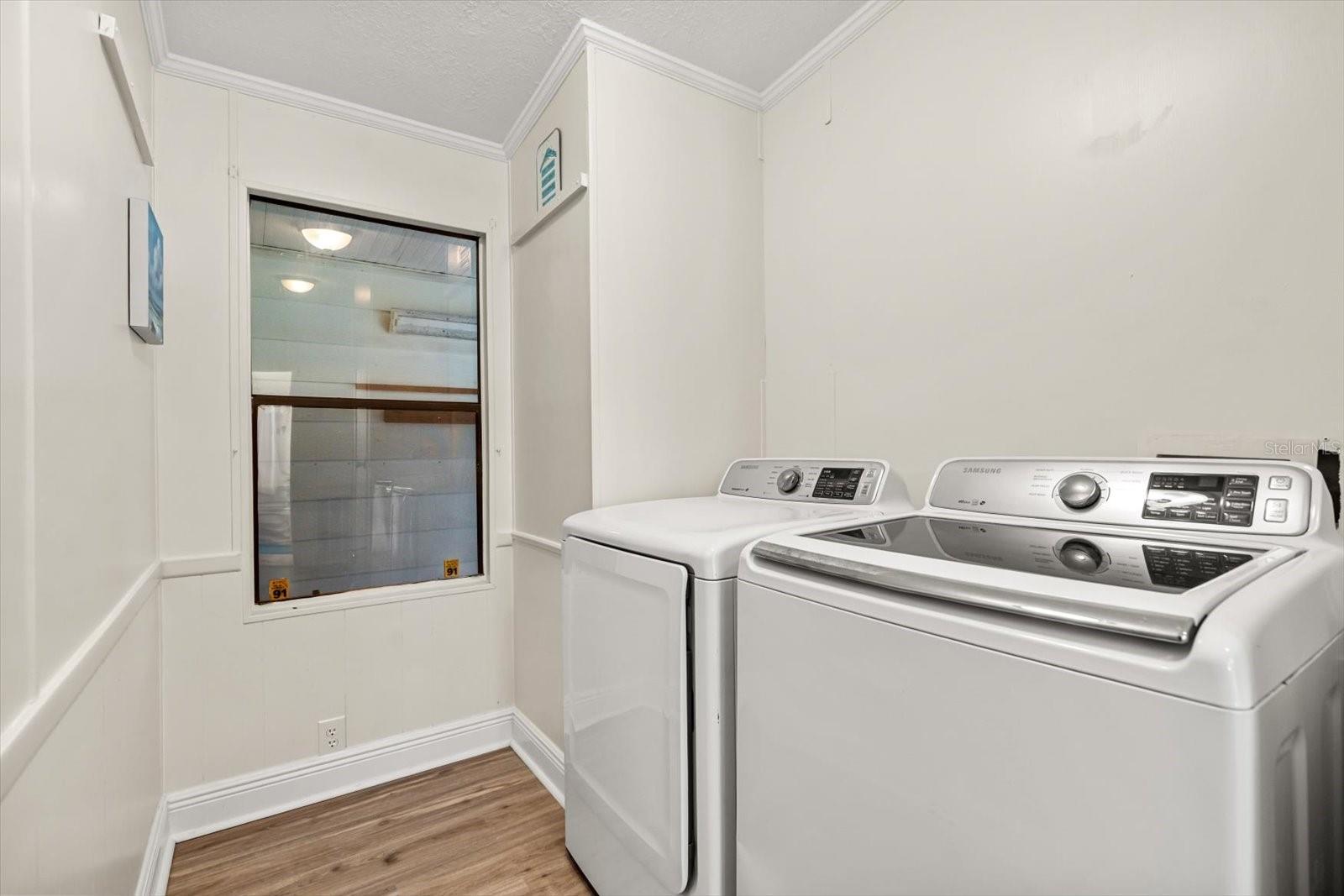 Image 20 of 43 For 4039 Citrus Circle 200