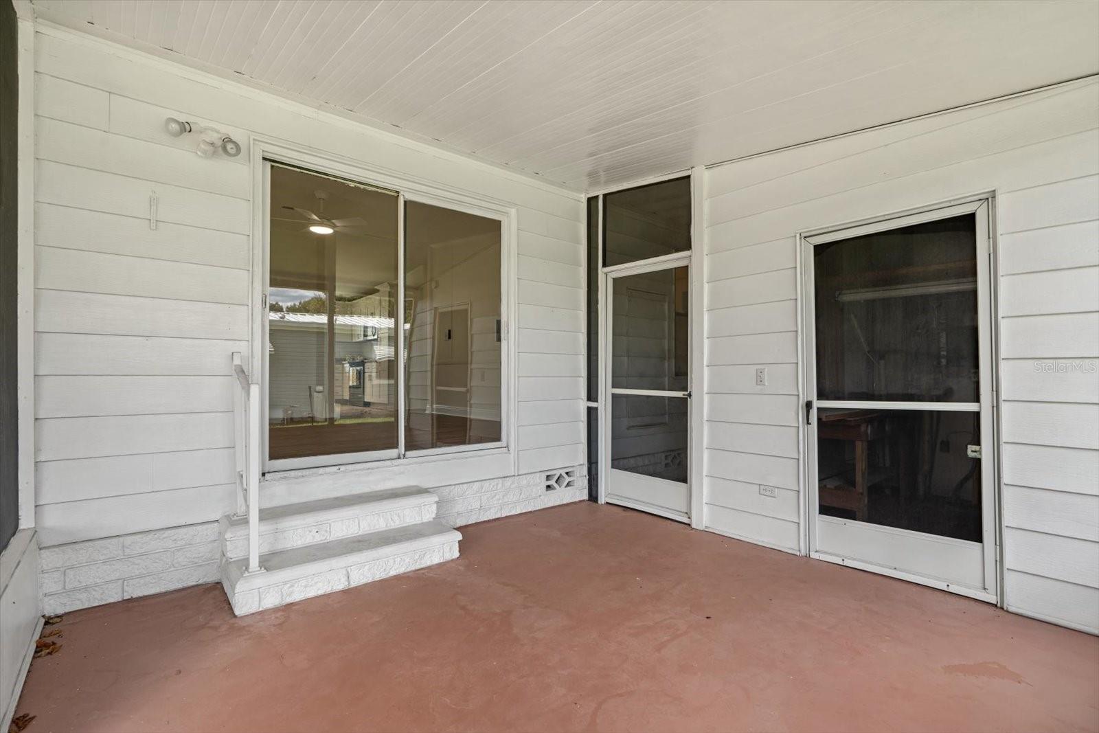 Image 23 of 43 For 4039 Citrus Circle 200