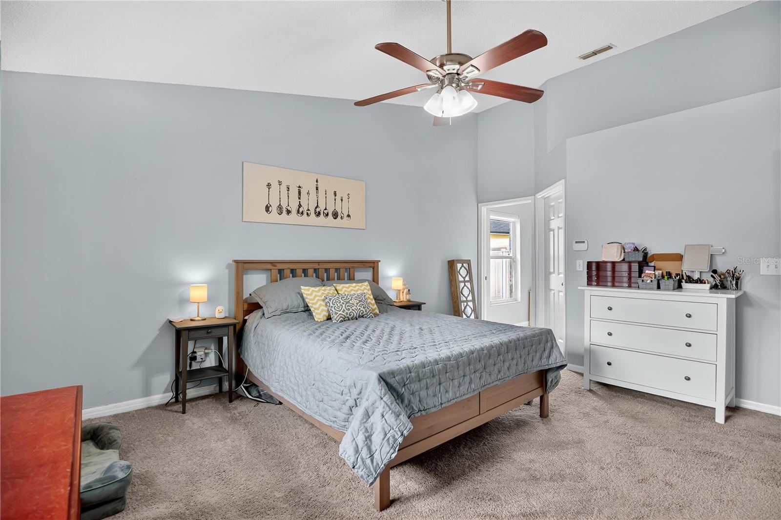 Image 12 of 36 For 10805 Oak Glen Circle