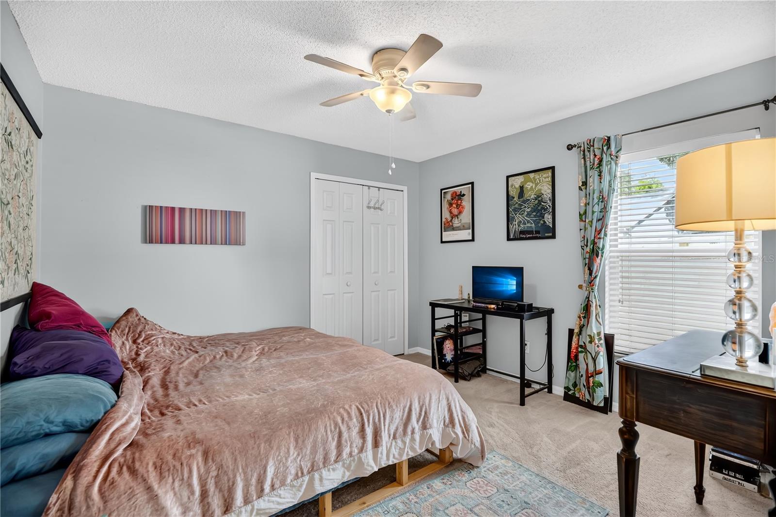 Image 14 of 36 For 10805 Oak Glen Circle