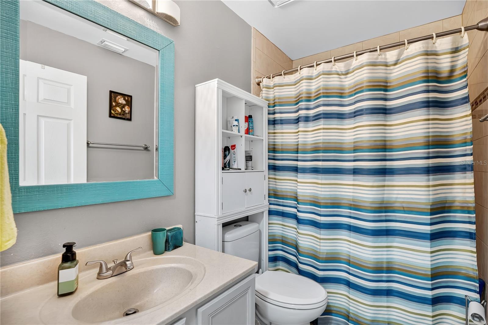 Image 15 of 36 For 10805 Oak Glen Circle