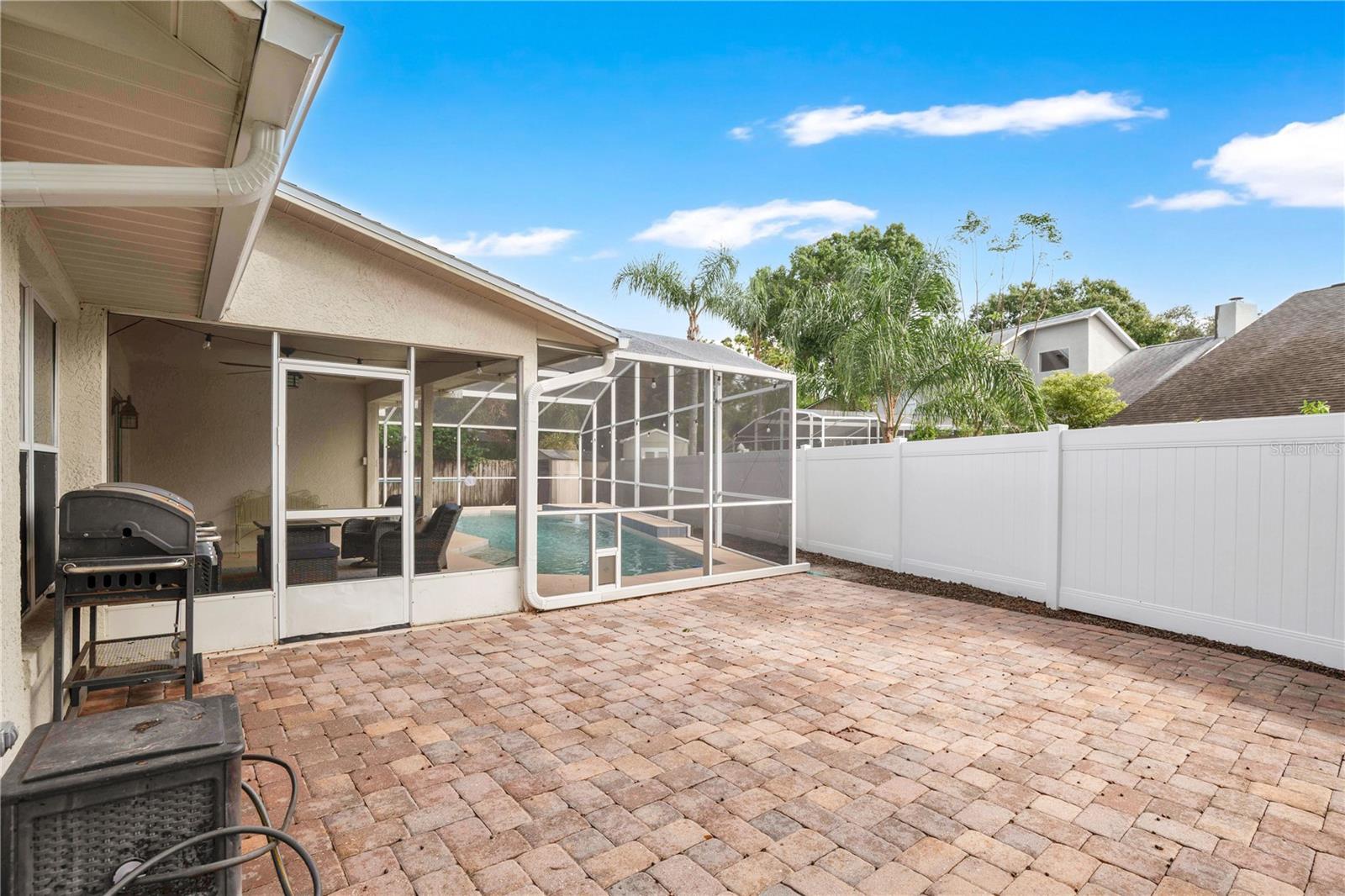 Image 27 of 36 For 10805 Oak Glen Circle