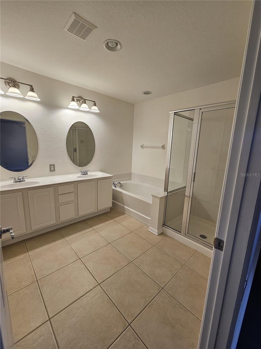 Image 12 of 14 For 1522 Croydon Street