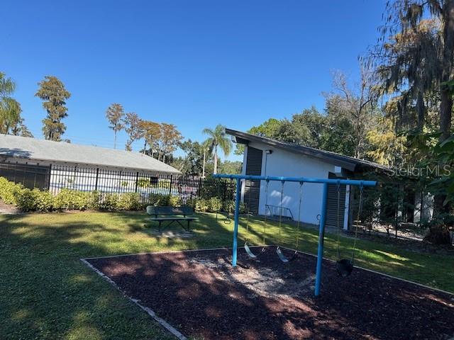 Image 4 of 15 For 7871 Thrippence Lane