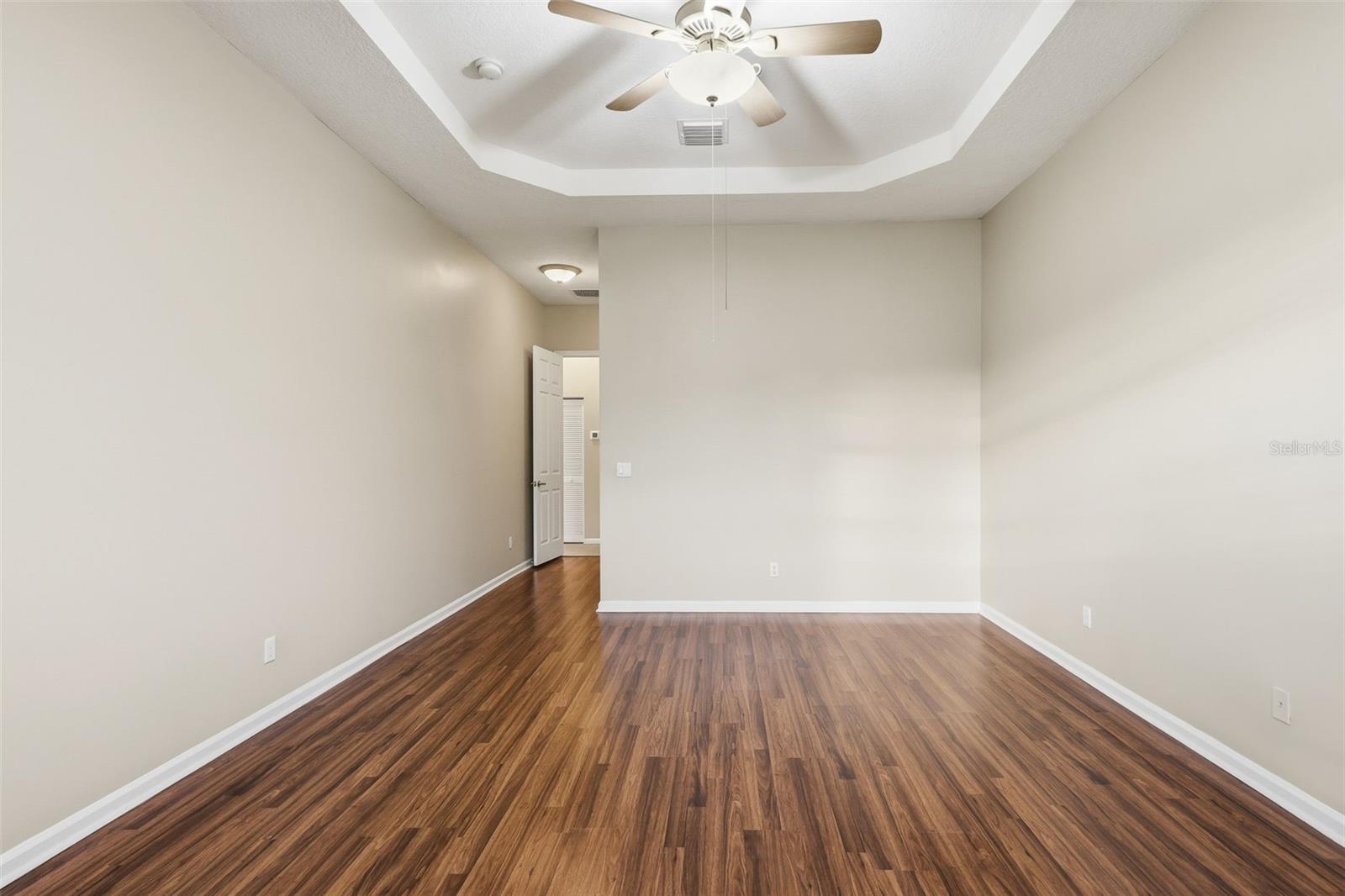 Image 16 of 44 For 9646 Savannah Estates Drive