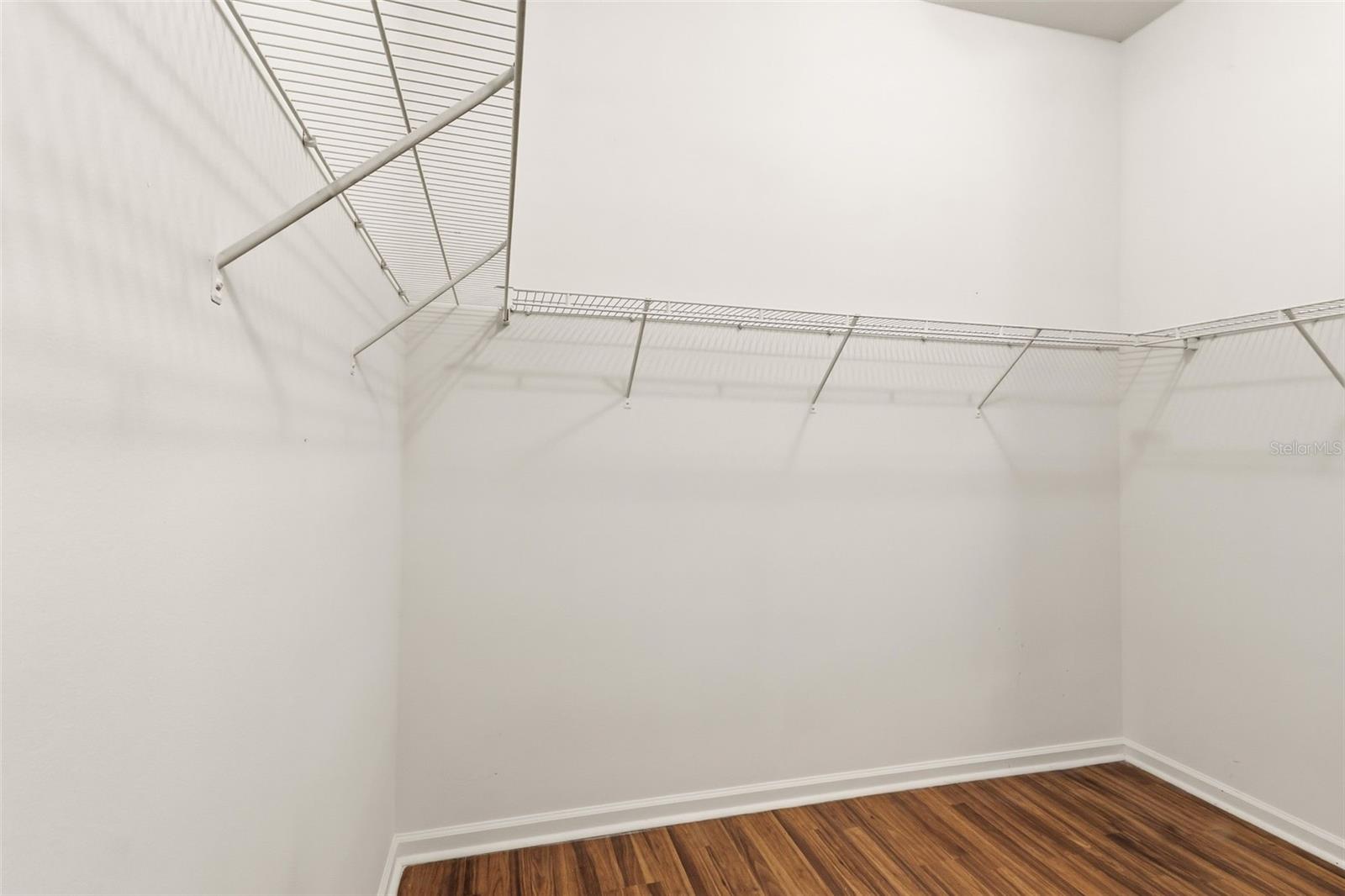 Image 21 of 44 For 9646 Savannah Estates Drive