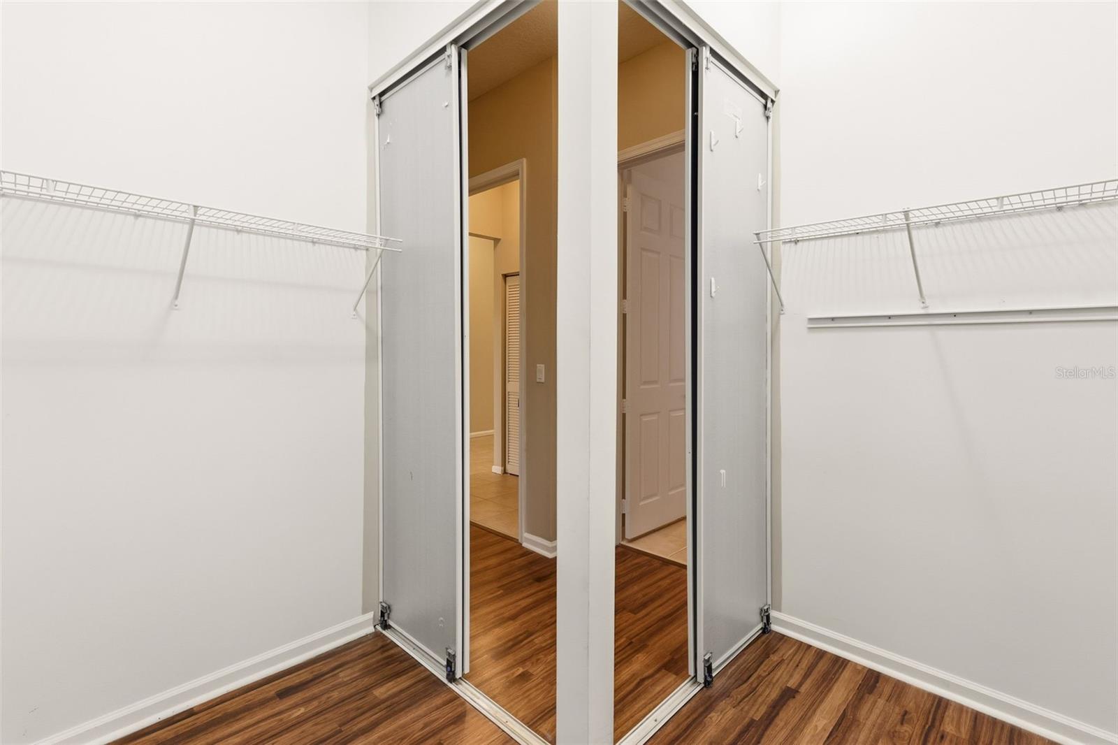 Image 22 of 44 For 9646 Savannah Estates Drive