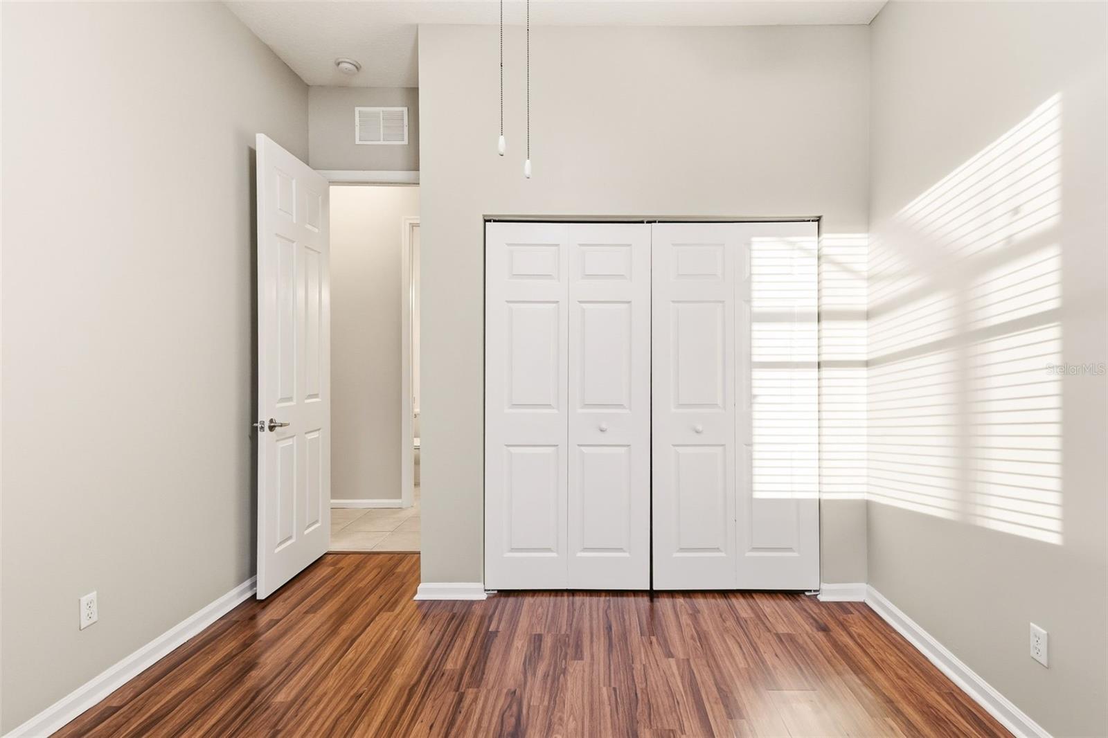 Image 28 of 44 For 9646 Savannah Estates Drive