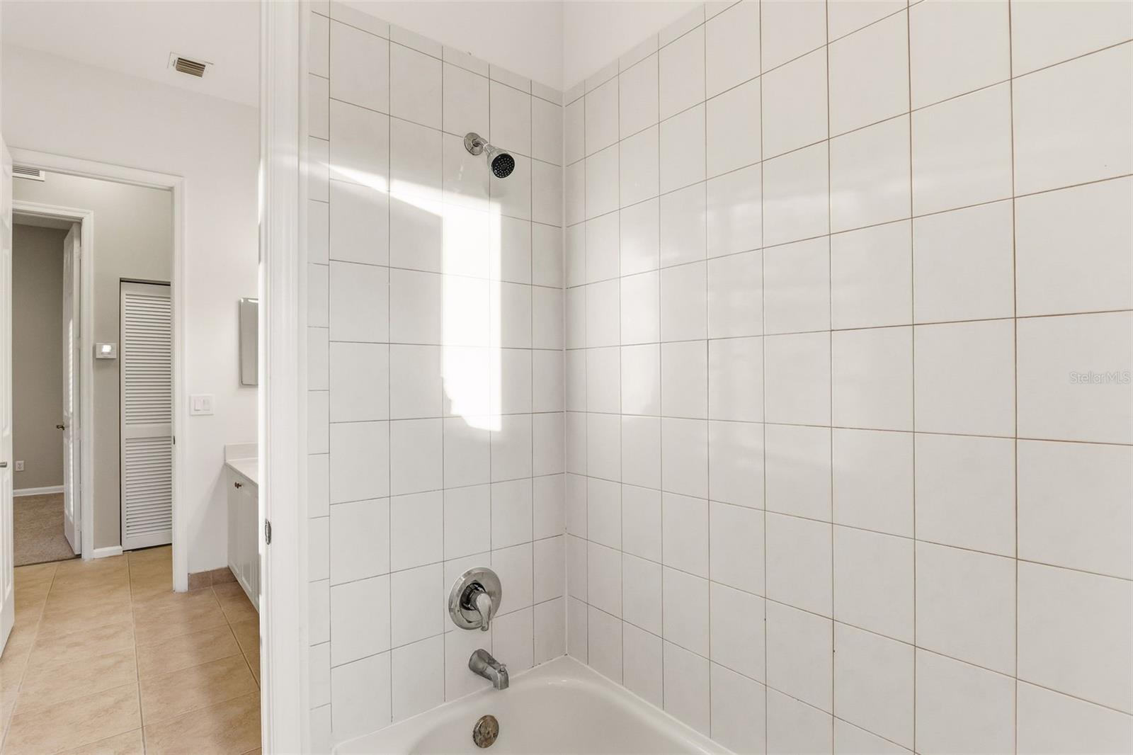 Image 34 of 44 For 9646 Savannah Estates Drive