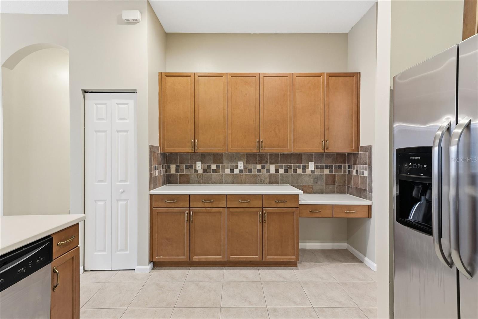 Image 4 of 44 For 9646 Savannah Estates Drive