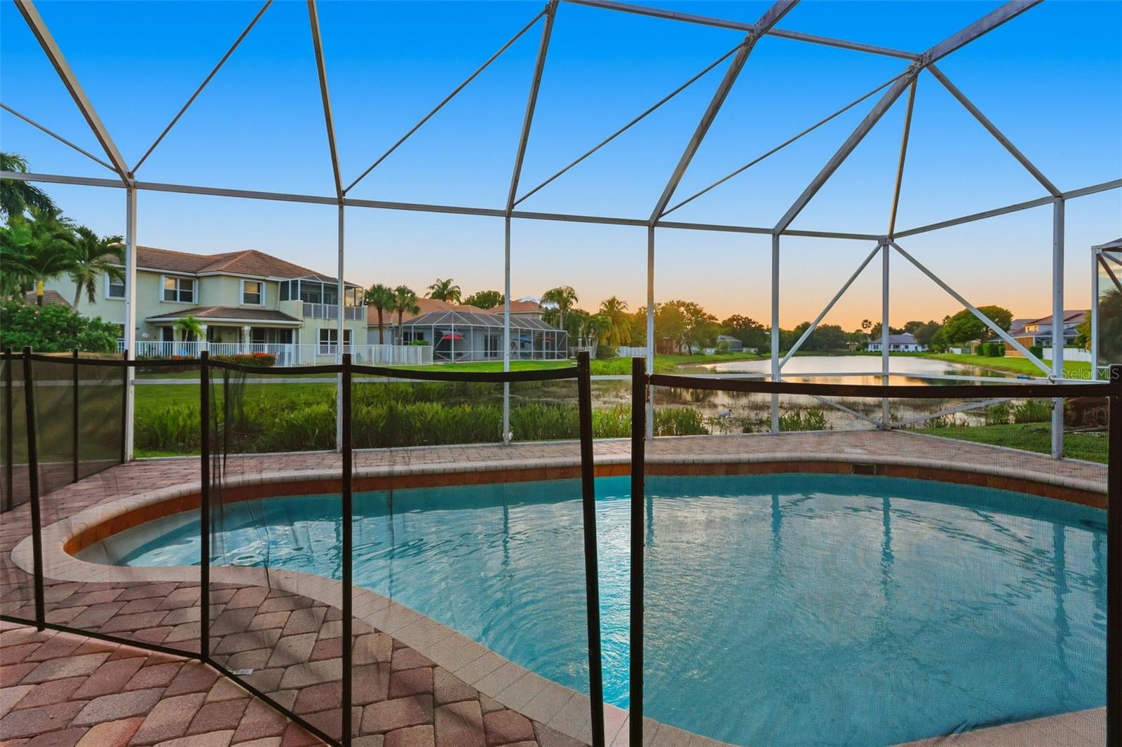 Image 40 of 44 For 9646 Savannah Estates Drive