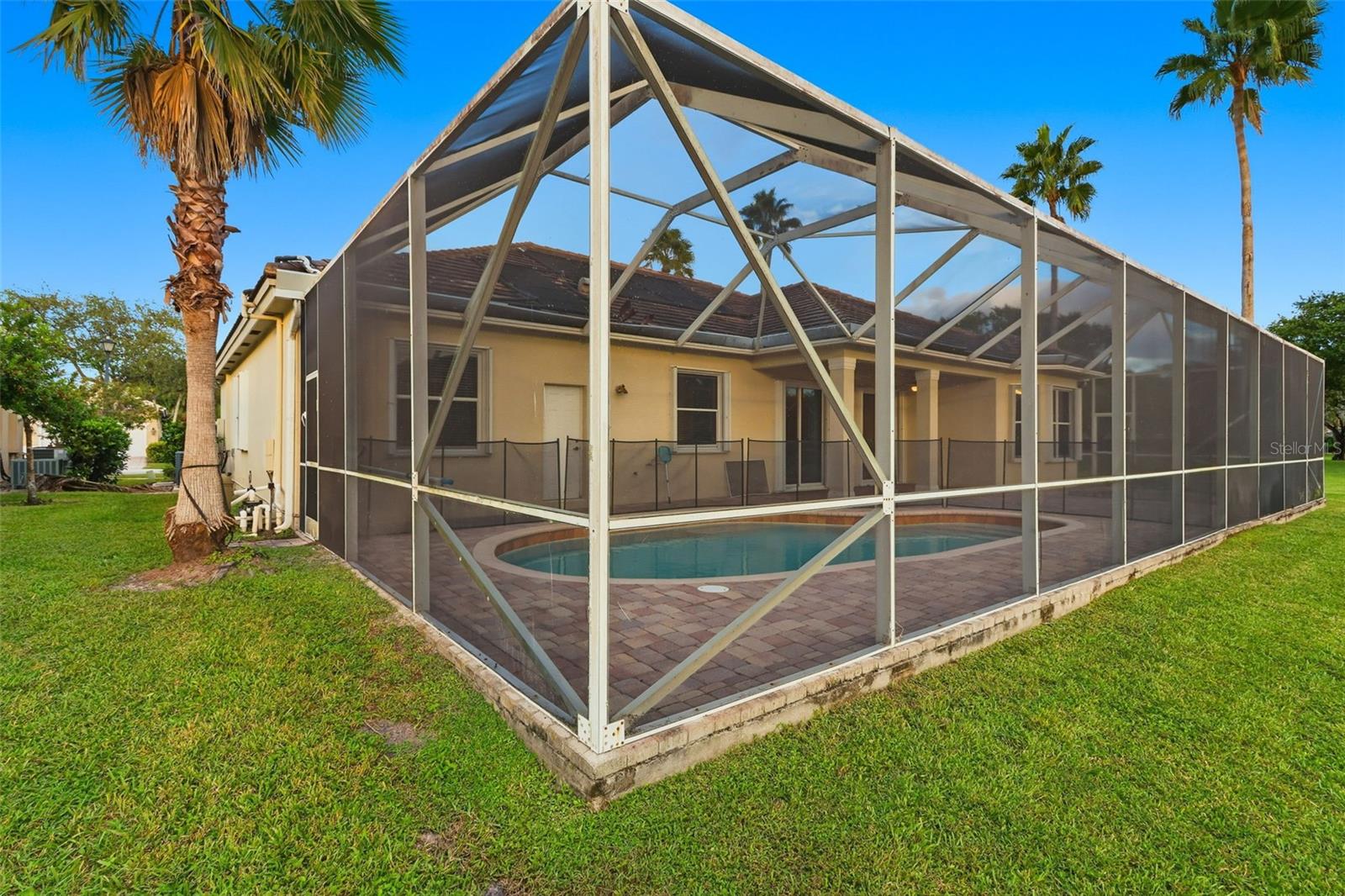 Image 42 of 44 For 9646 Savannah Estates Drive