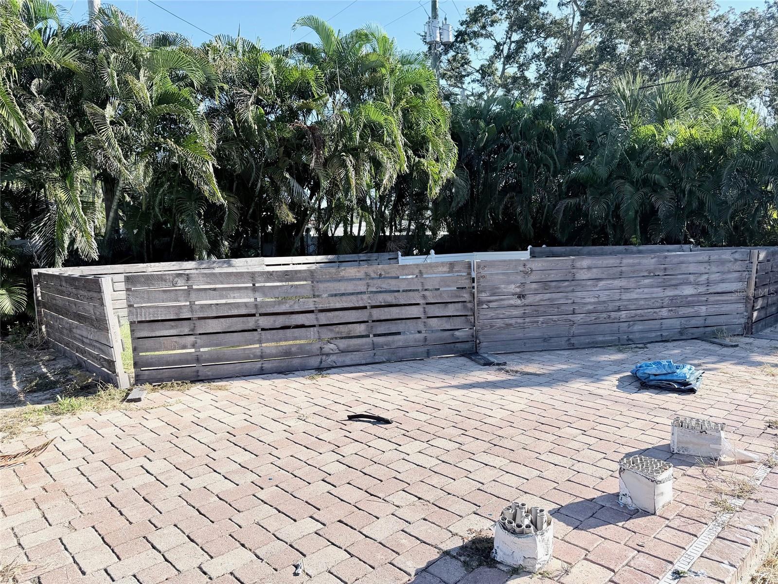 Image 5 of 7 For 3626 Omar Avenue