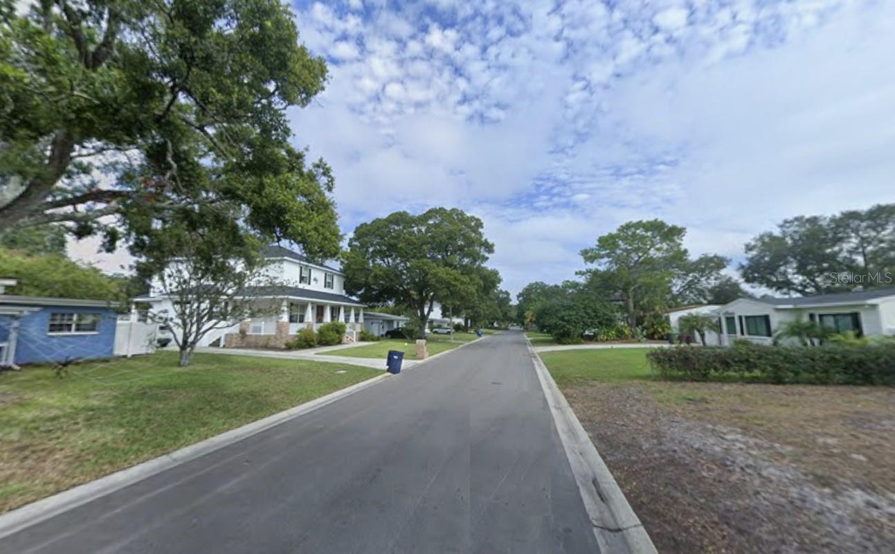 Image 7 of 7 For 3626 Omar Avenue