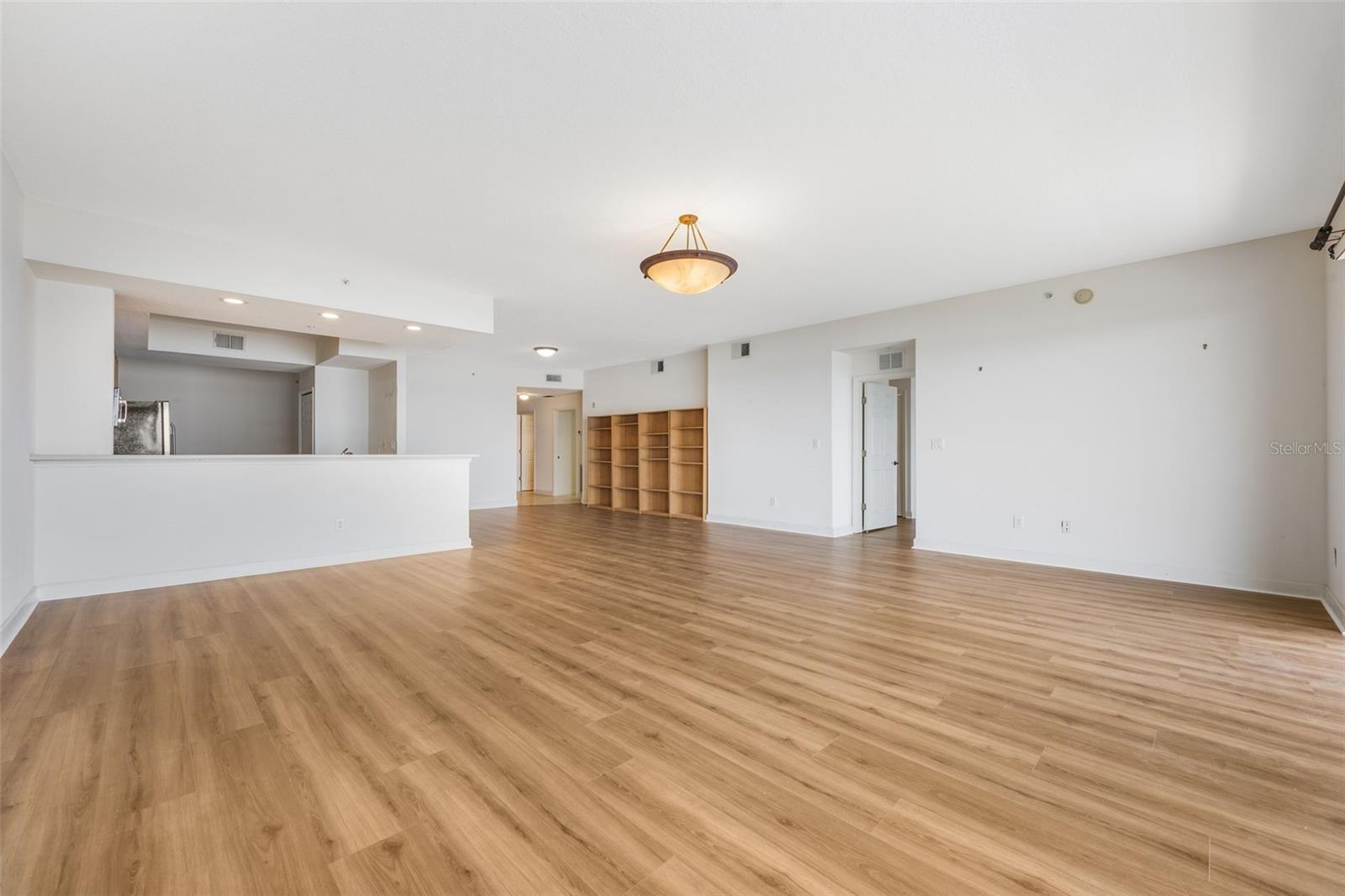 Image 11 of 45 For 6336 Buford Street 707