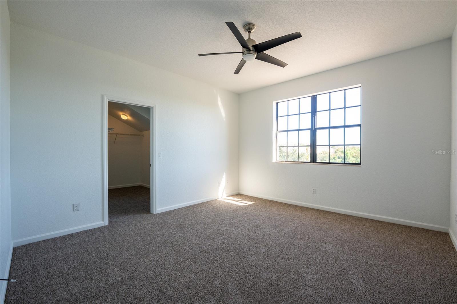 Image 16 of 28 For 1425 Portofino Meadows Boulevard