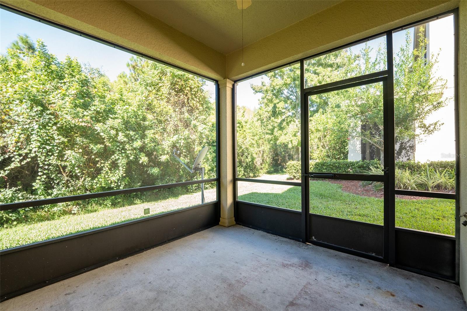 Image 7 of 28 For 1425 Portofino Meadows Boulevard