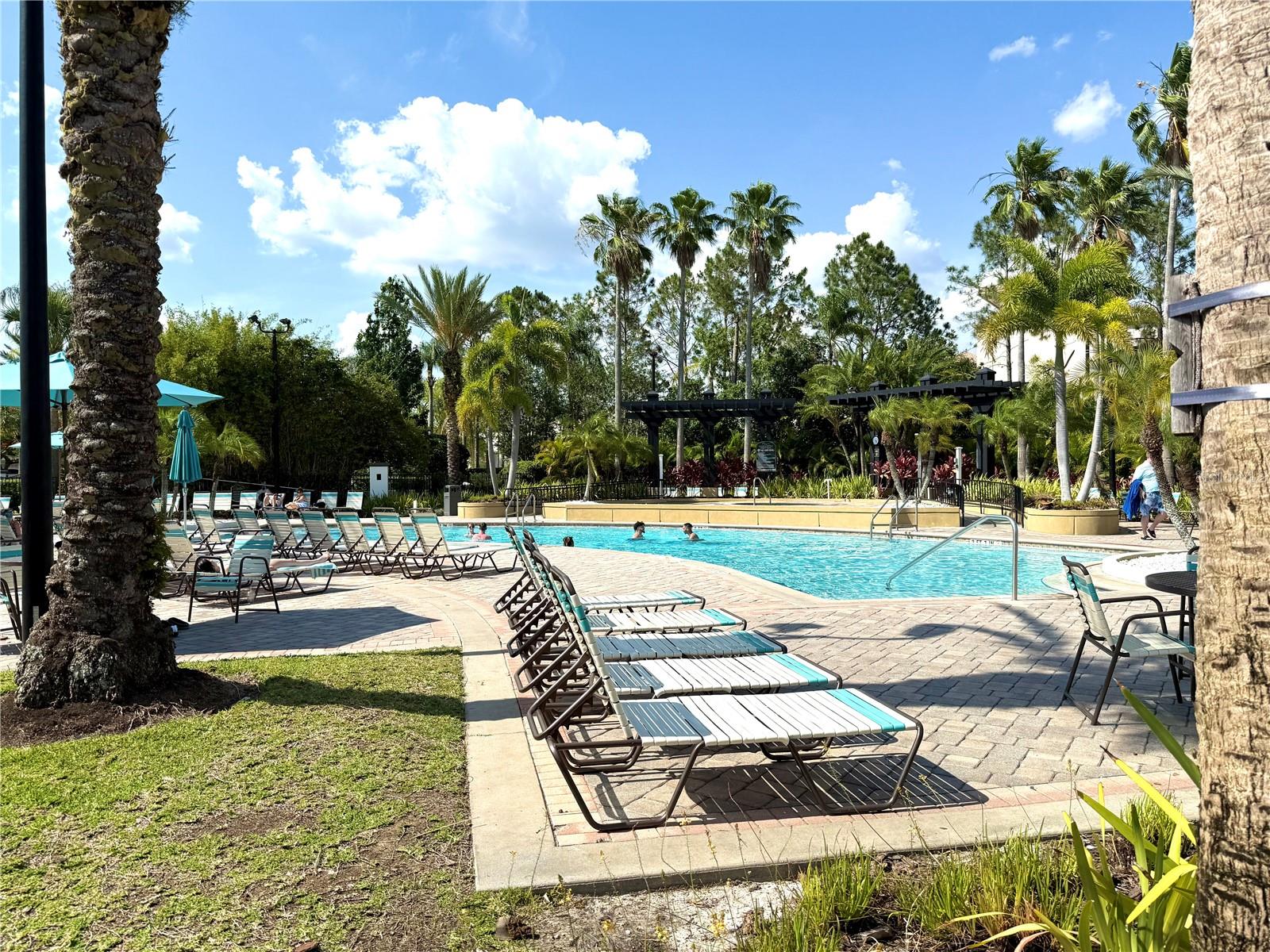 Image 12 of 18 For 4114 Breakview Drive 40202