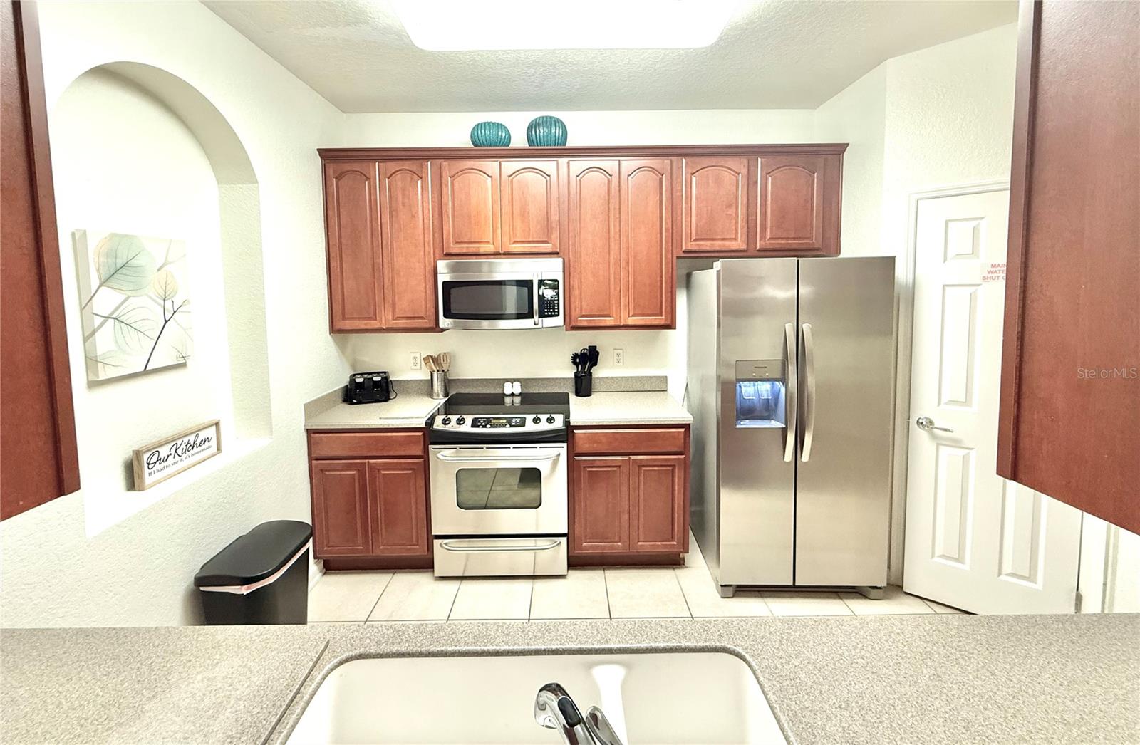 Image 7 of 18 For 4114 Breakview Drive 40202