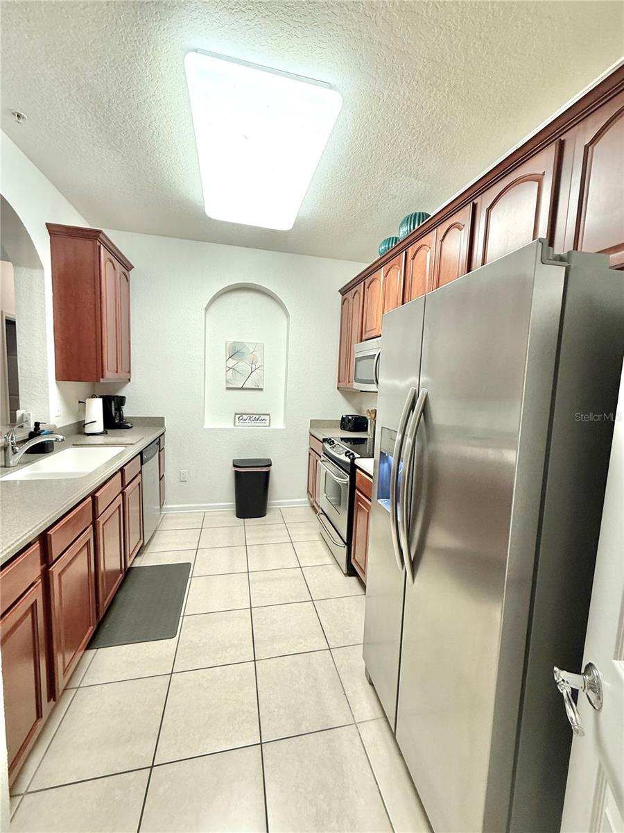 Image 8 of 18 For 4114 Breakview Drive 40202