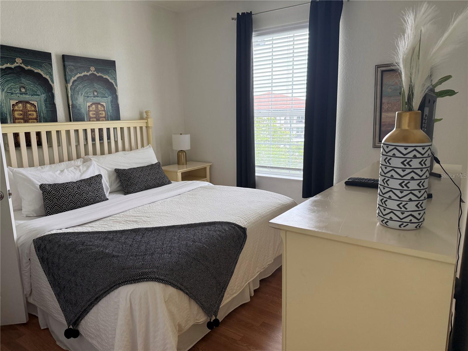 Image 9 of 18 For 4114 Breakview Drive 40202