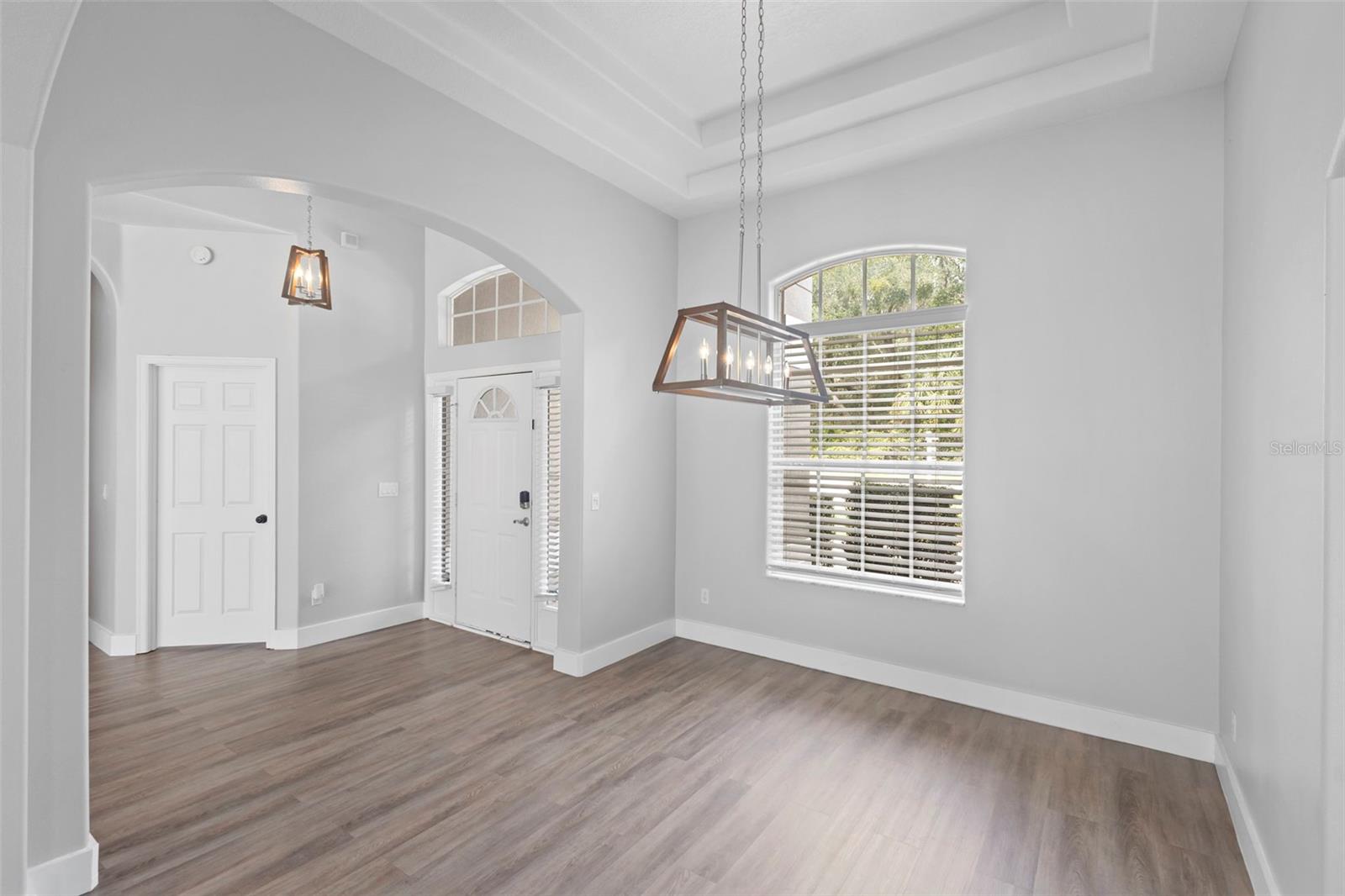 Image 10 of 69 For 6807 Sylvan Woods Drive