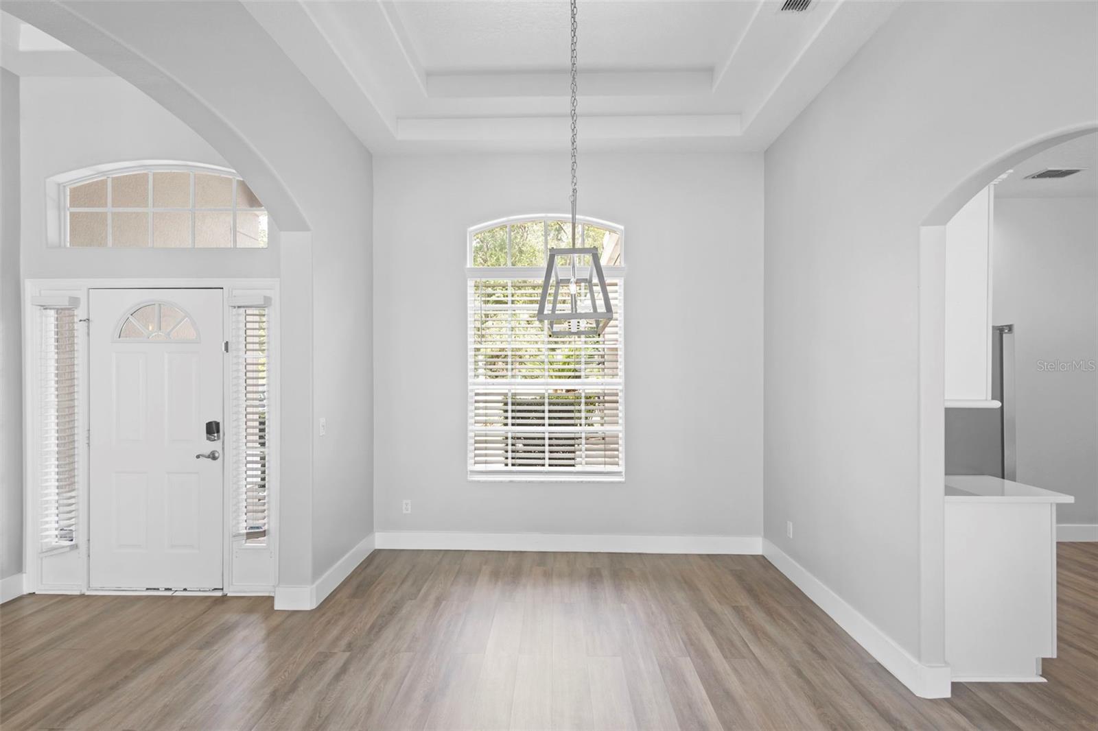 Image 11 of 69 For 6807 Sylvan Woods Drive