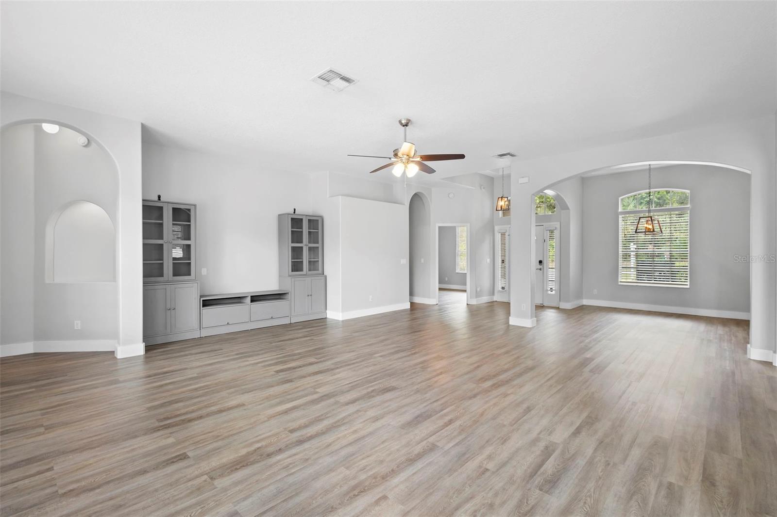 Image 30 of 69 For 6807 Sylvan Woods Drive