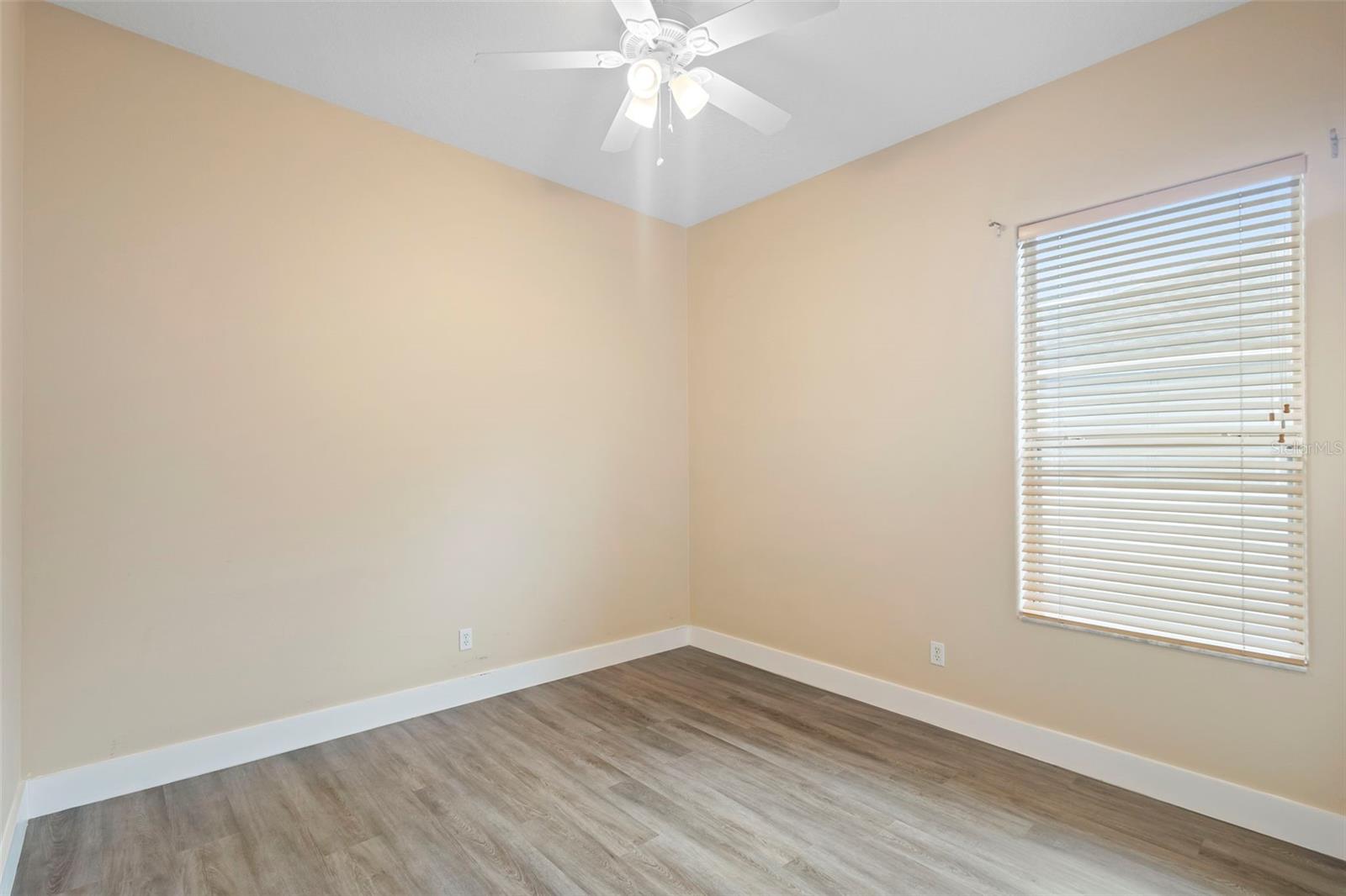 Image 38 of 69 For 6807 Sylvan Woods Drive
