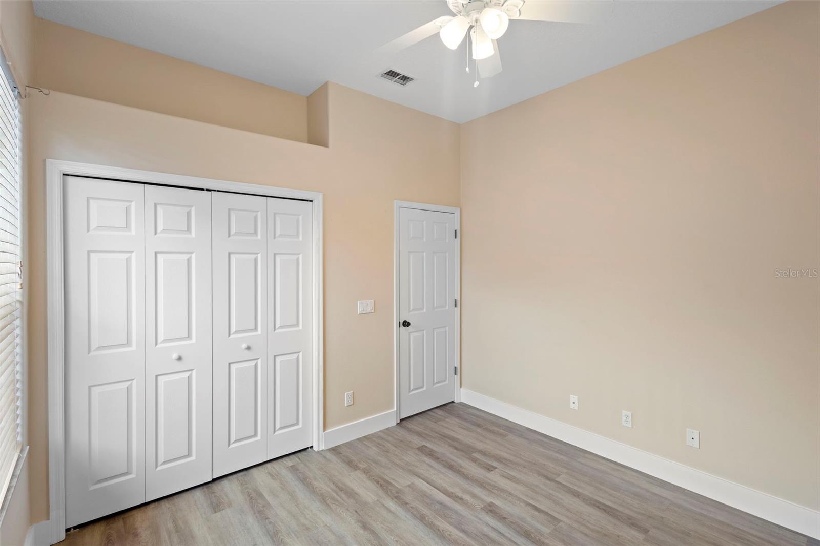Image 39 of 69 For 6807 Sylvan Woods Drive