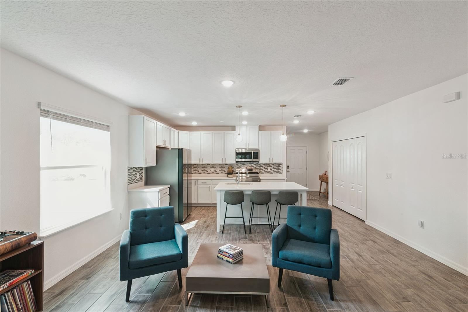 Image 5 of 26 For 1628 Andover Ridge Drive