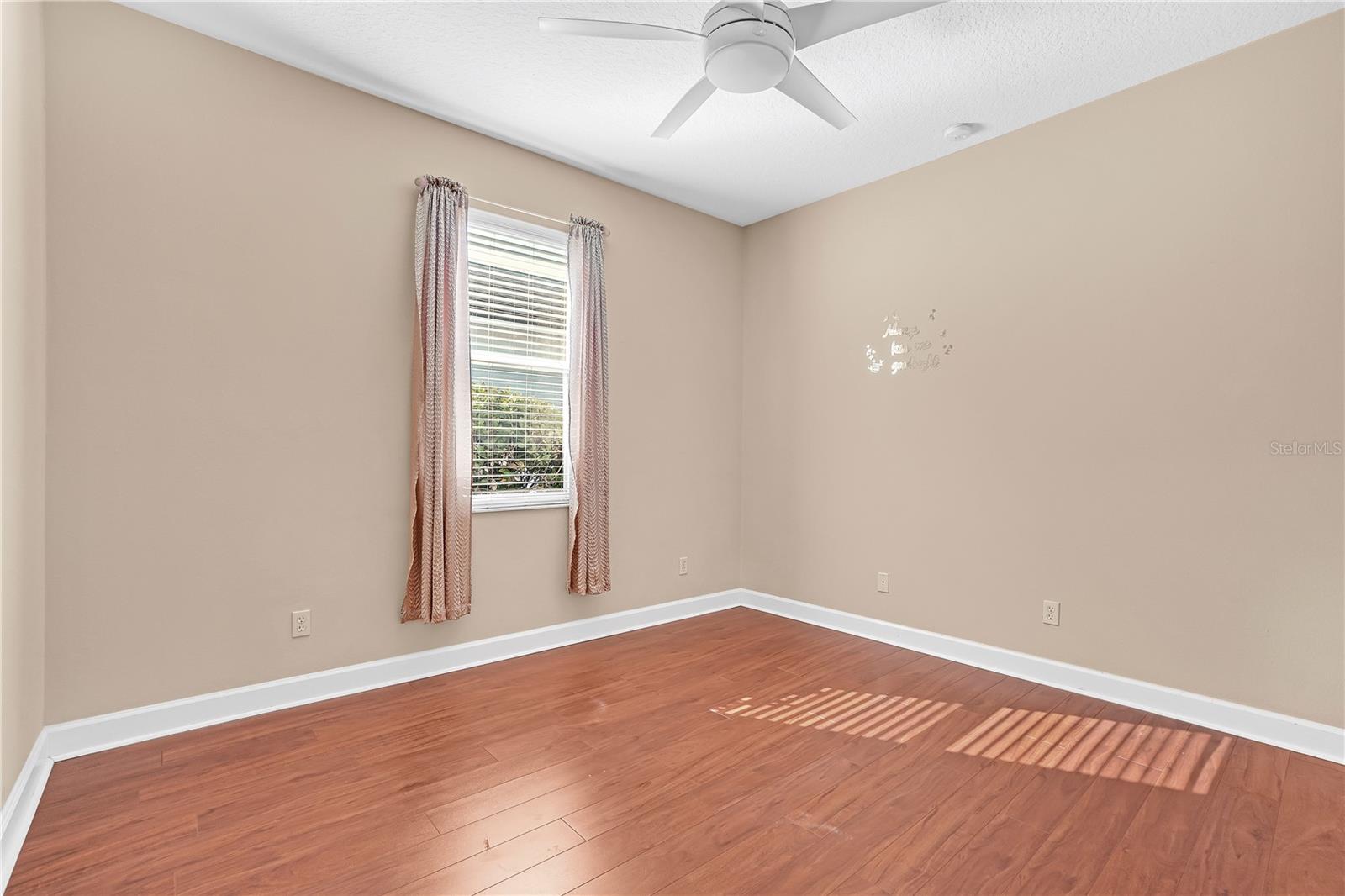 Image 44 of 62 For 1542 Wescott Loop