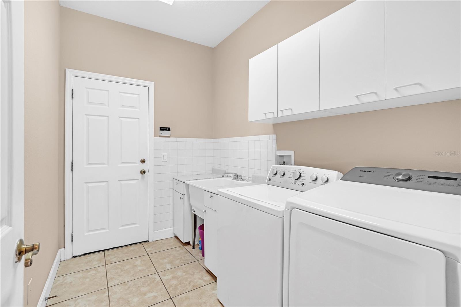 Image 49 of 62 For 1542 Wescott Loop