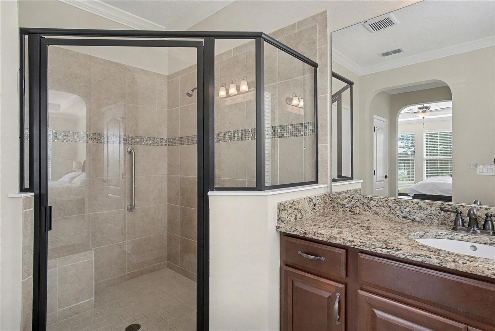 Image 23 of 44 For 1244 Gatewood Avenue