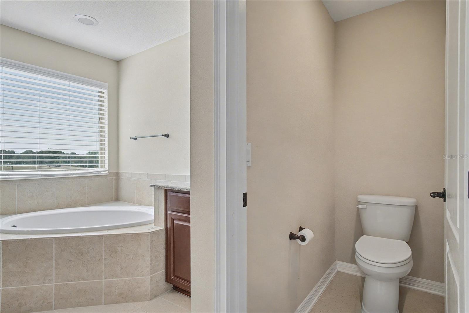 Image 30 of 44 For 1244 Gatewood Avenue