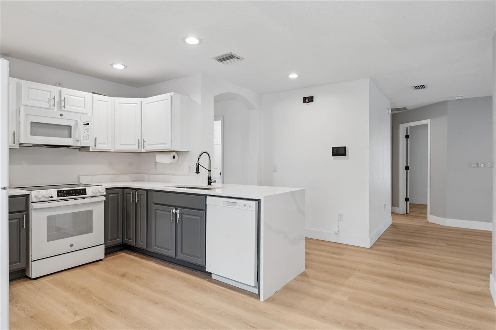 Image 6 of 19 For 10618 Clarcona Ocoee Road