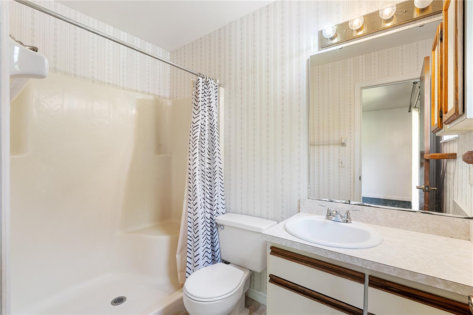 Image 15 of 22 For 2135 Balboa Way