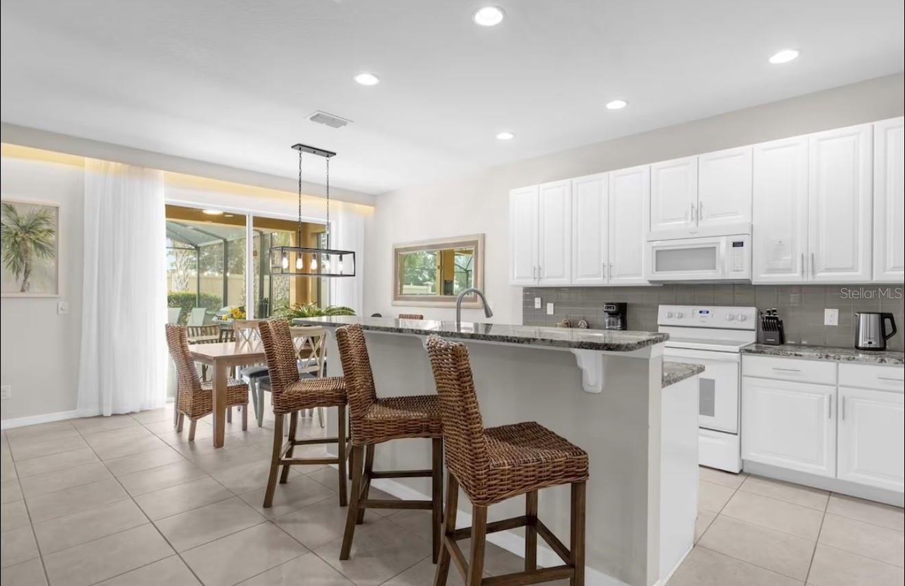 Image 9 of 74 For 4035 Oakrise Loop