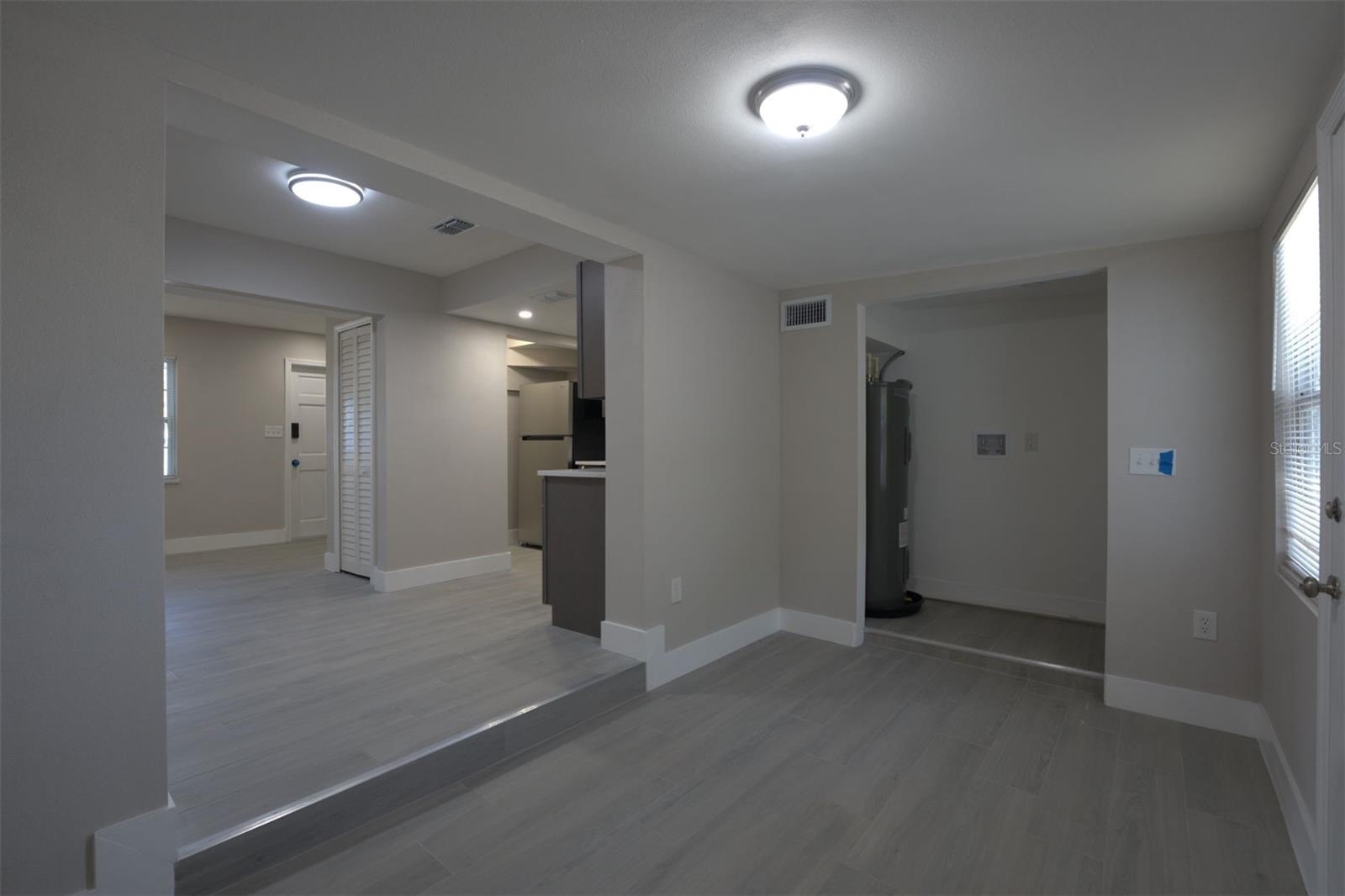 Image 3 of 13 For 810 Anderson Street