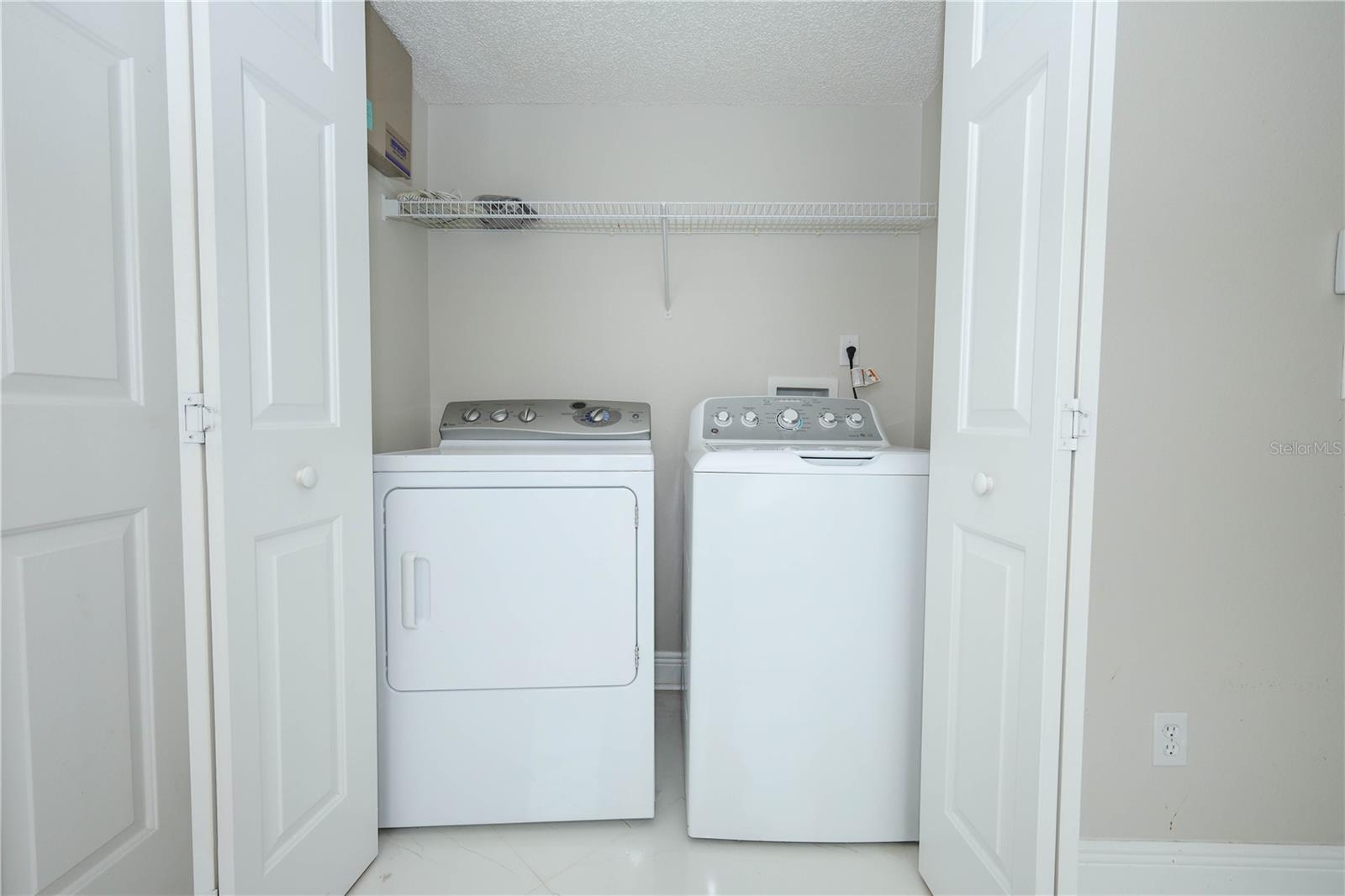 Image 18 of 40 For 456 Woodbury Pines Circle