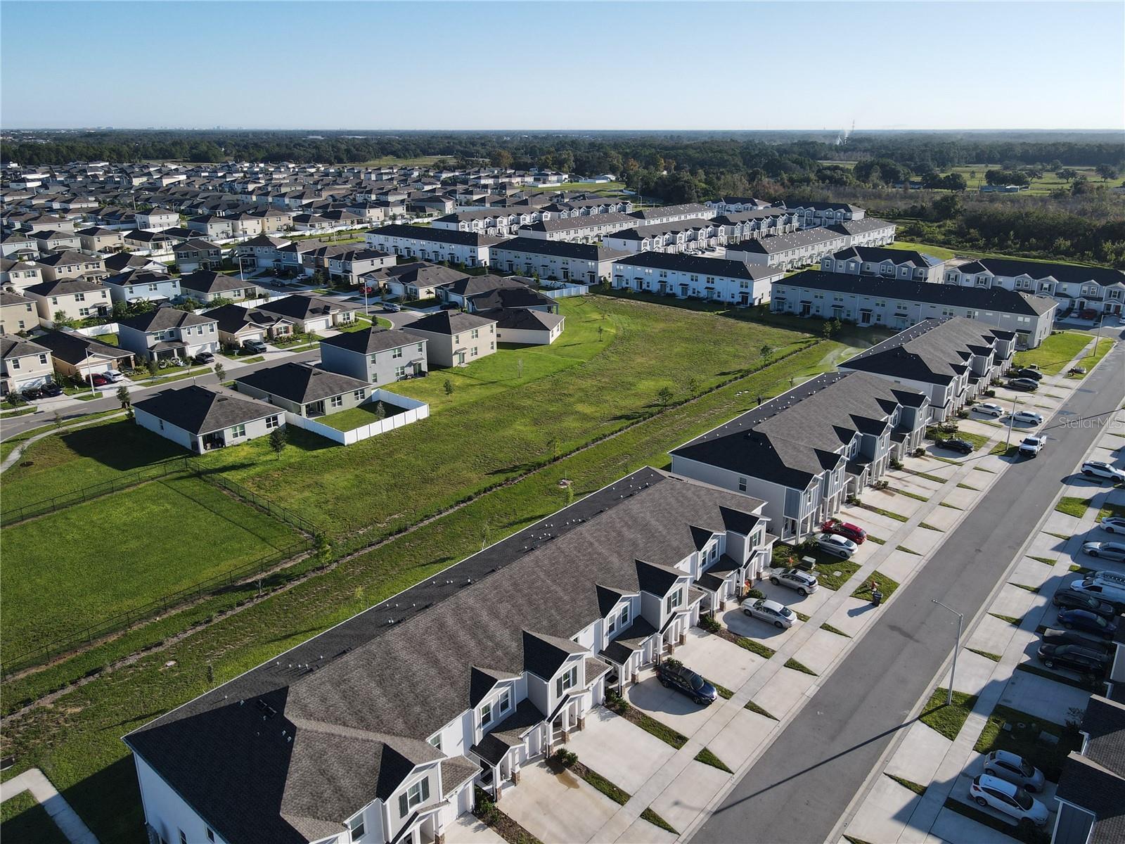 Image 2 of 55 For 3189 Laurent Loop